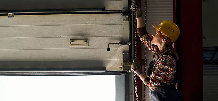 Addressing Common Garage Door Stoppage Issues in Middleton, WI