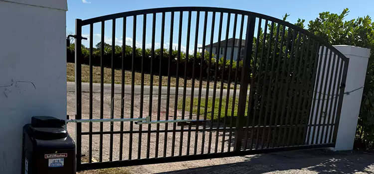 Driveway Fence Repair Middleton